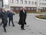 Сергей НОСОВ показывает Александру ЯКОБУ достижения Нижнего Тагила.
