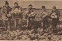 Трудящиеся Октябрьского района спасают урожай капусты.