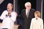 После премьеры «Матроса Чижика» — Юрий ЖИГУЛЬСКИЙ с Алесей МААС и Владимиром НЕСТЕРОВЫМ.